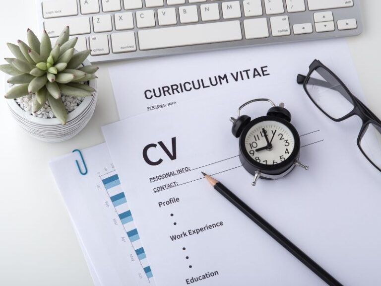Leia mais sobre o artigo Currículo Perfeito em 4 Passos