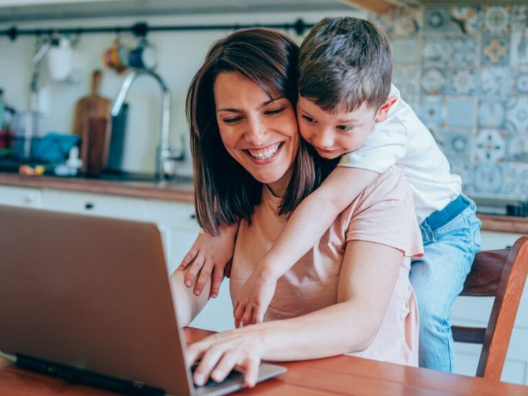 Leia mais sobre o artigo Home Office Internacional – Confira mais de 175 vagas em grandes empresas para trabalhar remotamente