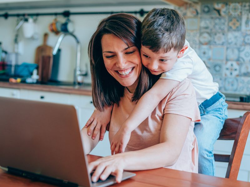 No momento, você está visualizando Home Office Internacional – Confira mais de 175 vagas em grandes empresas para trabalhar remotamente