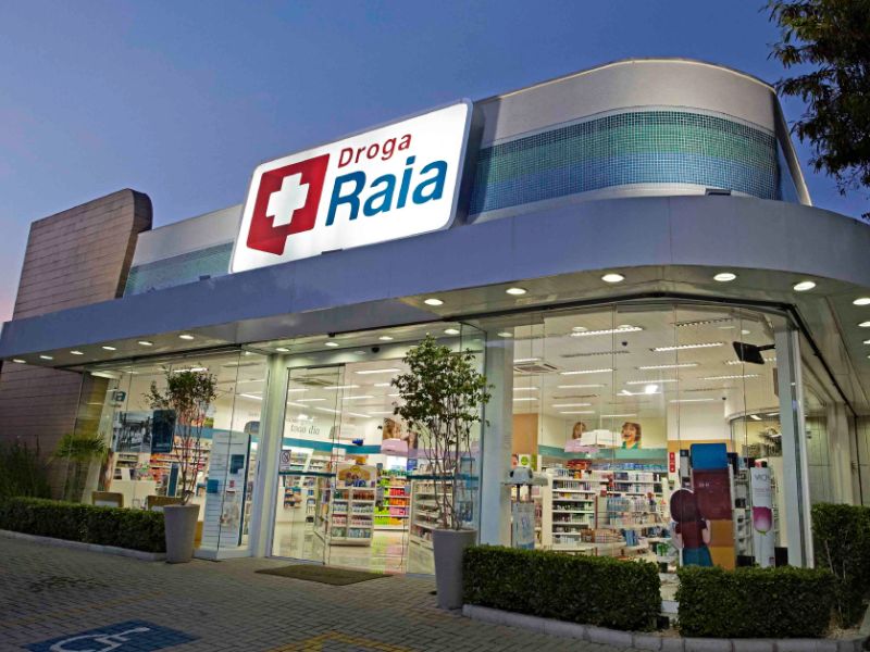 Droga Raia está com centenas de vagas de emprego e estágio em todo o Brasil