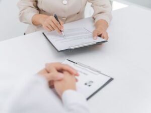 Leia mais sobre o artigo Como fazer um currículo para primeiro emprego