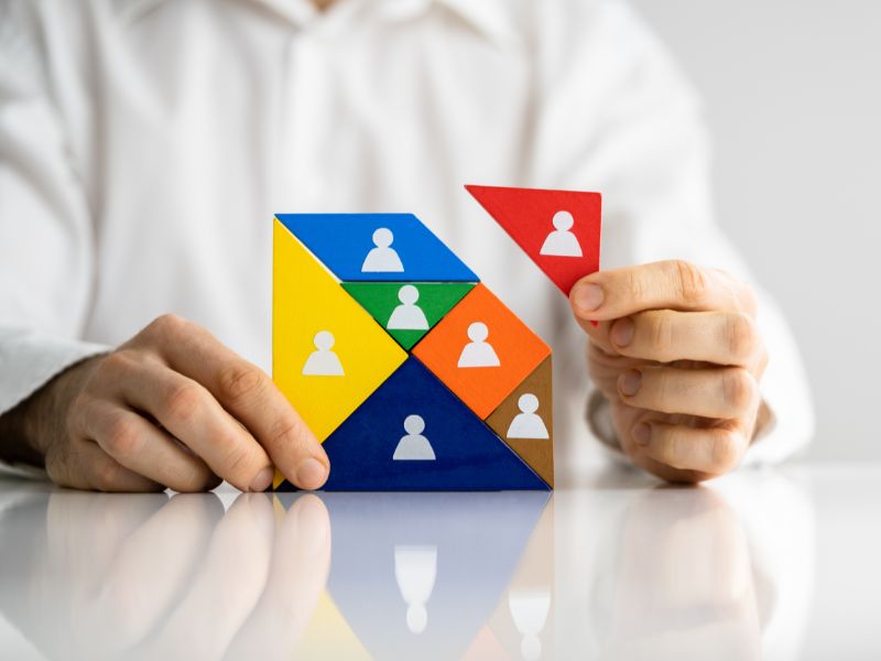 Quando o problema não é a equipe, mas a gestão: sinais de que a liderança está prejudicando o time